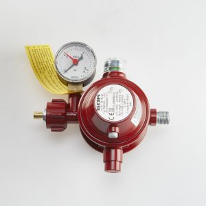Low pressure regulator type EN61-DS with integrated hose rupture protection